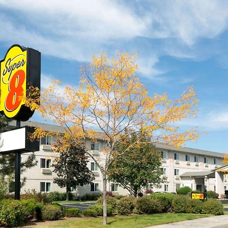 Hotel Super 8 By Wyndham Redmond Extérieur photo